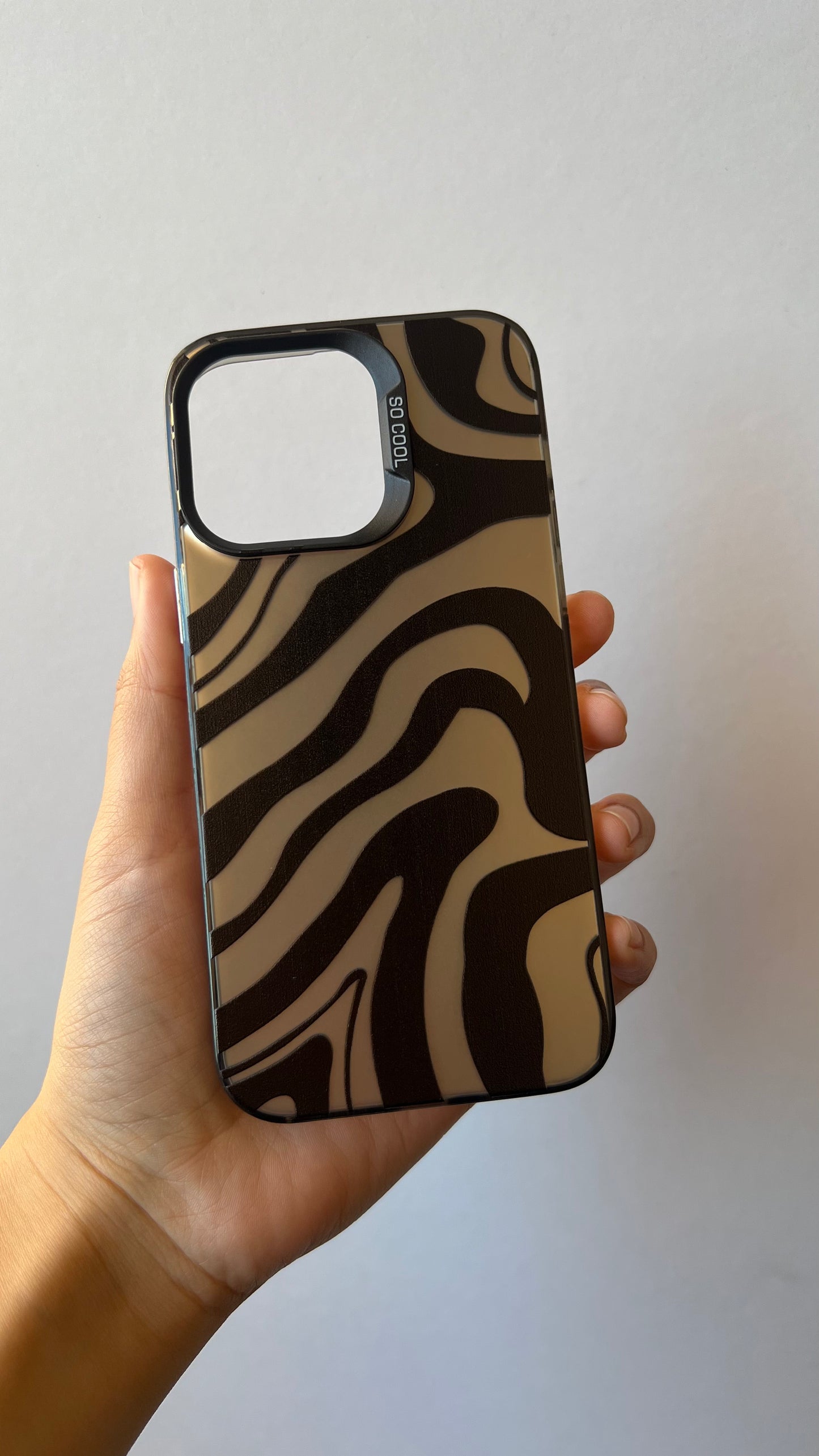 Carcasa iPhone 16 Pro Max - Cebra