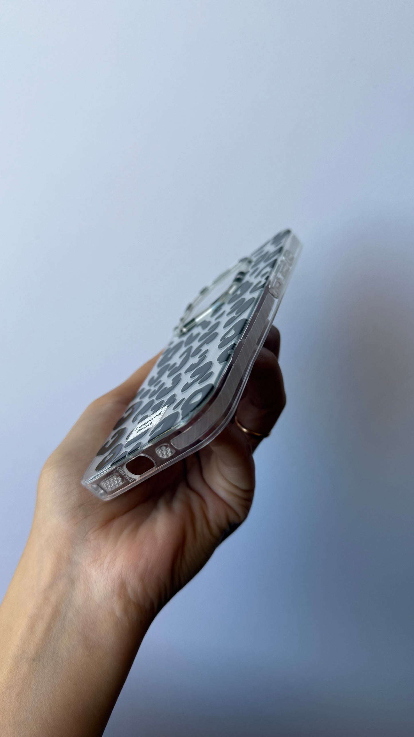 Carcasa iPhone 15 Pro - Print Plateada