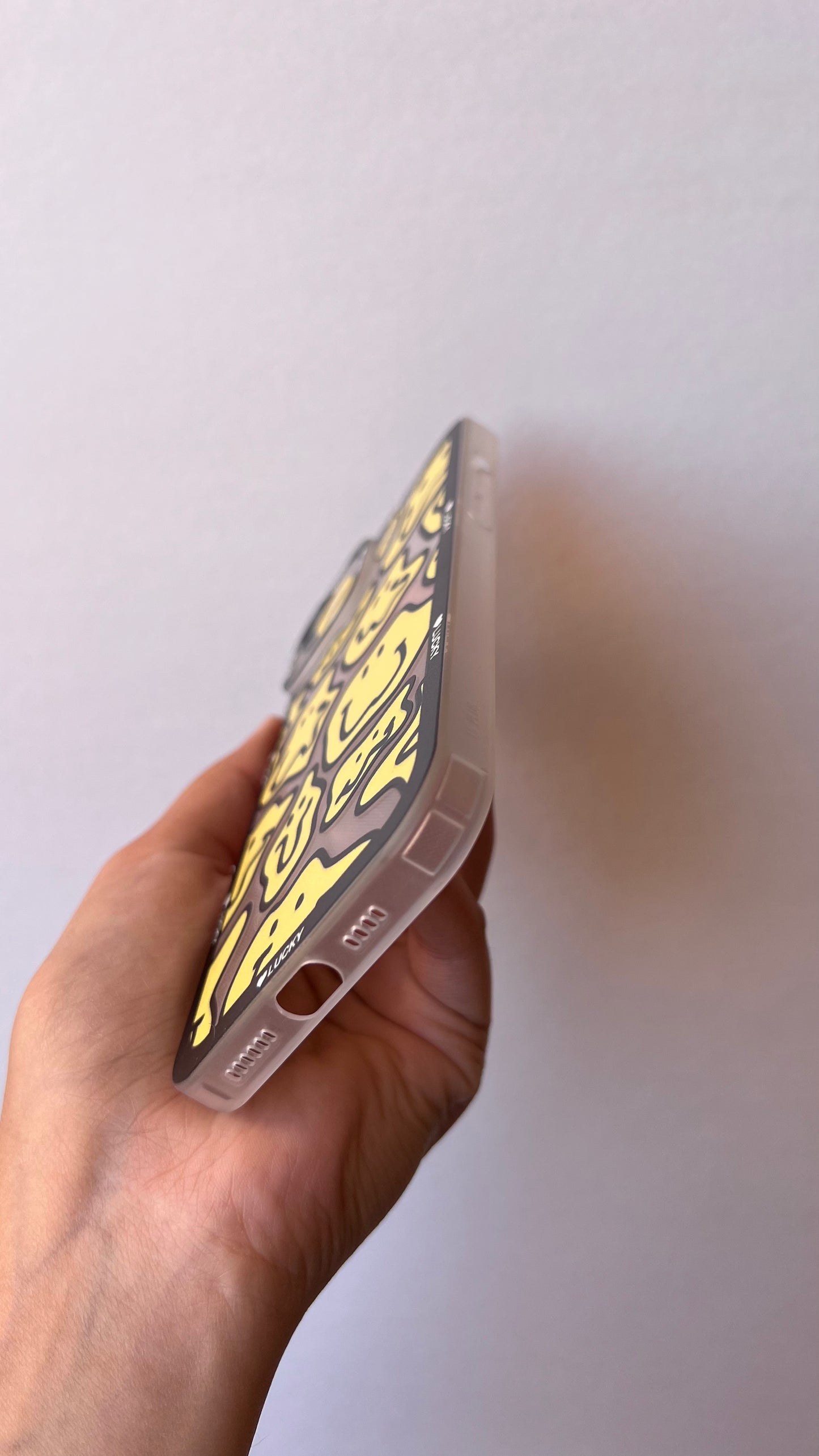 Carcasa iPhone 15 Plus - Happy