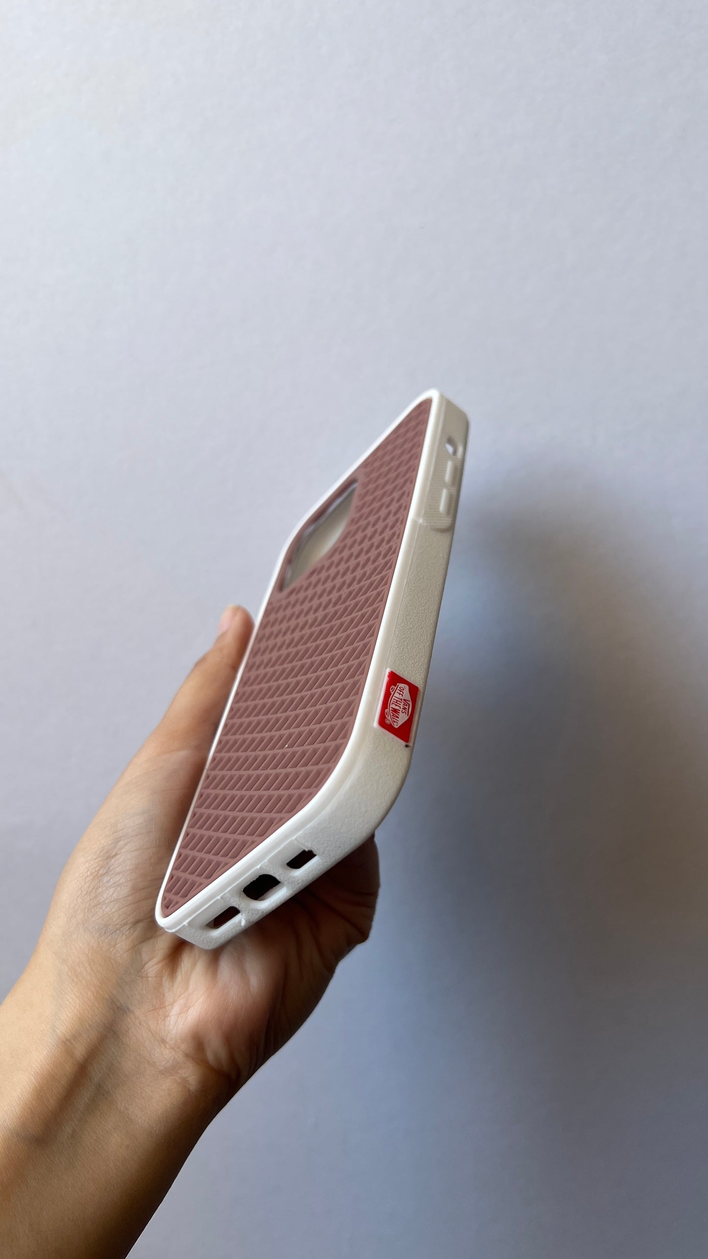 Carcasa iPhone 15 Pro Max - Vans