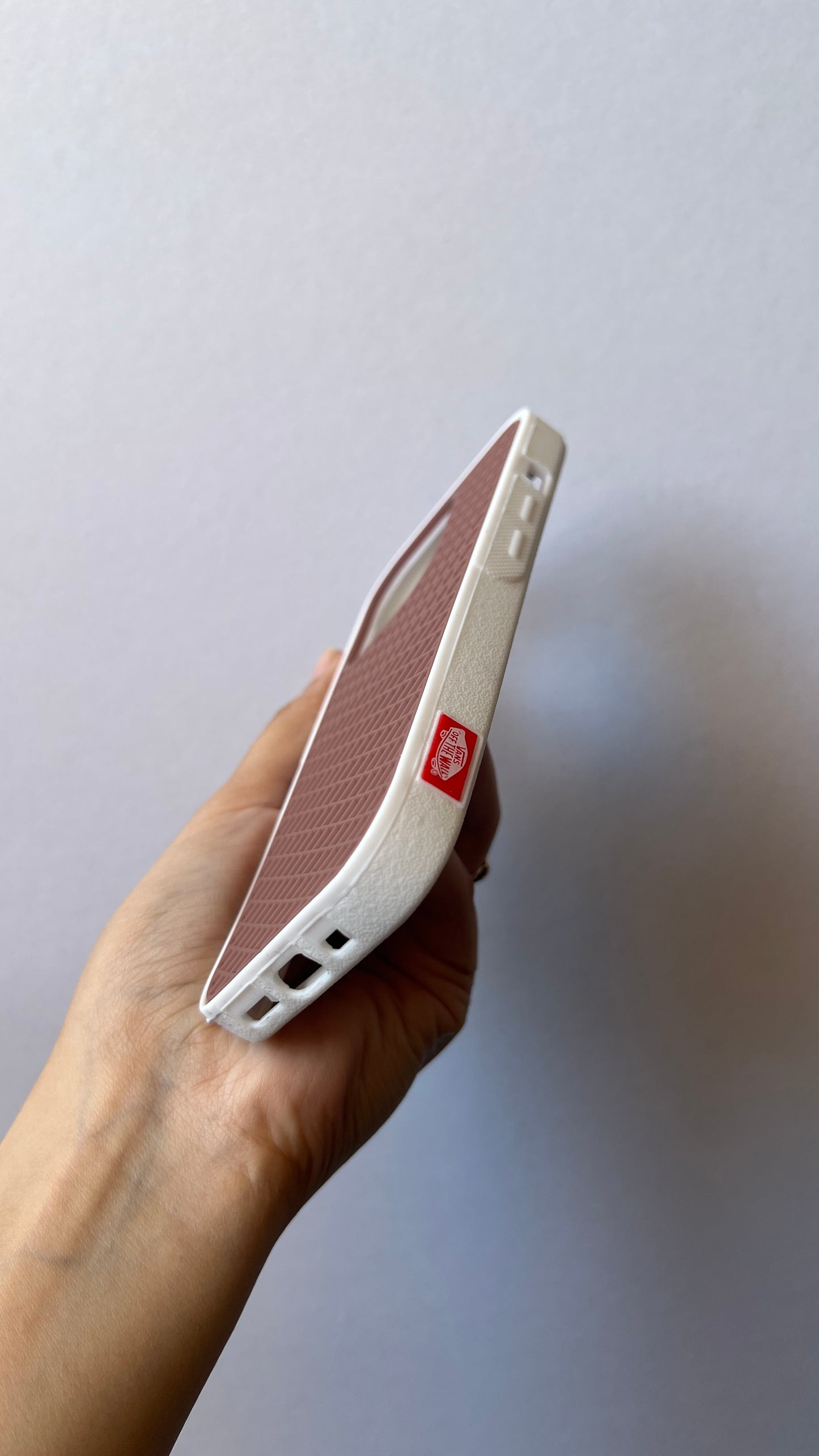 Carcasa iPhone 15 Pro - Vans