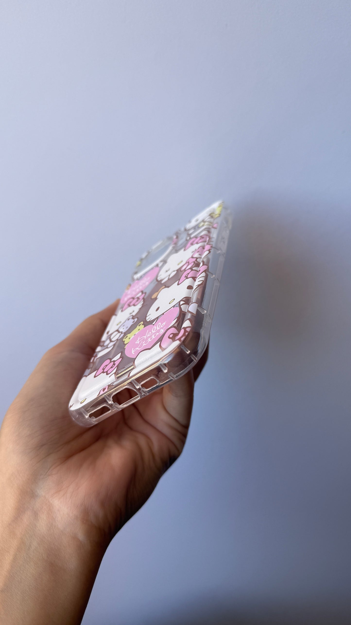 Carcasa iPhone 13/14 - Hello Kitty