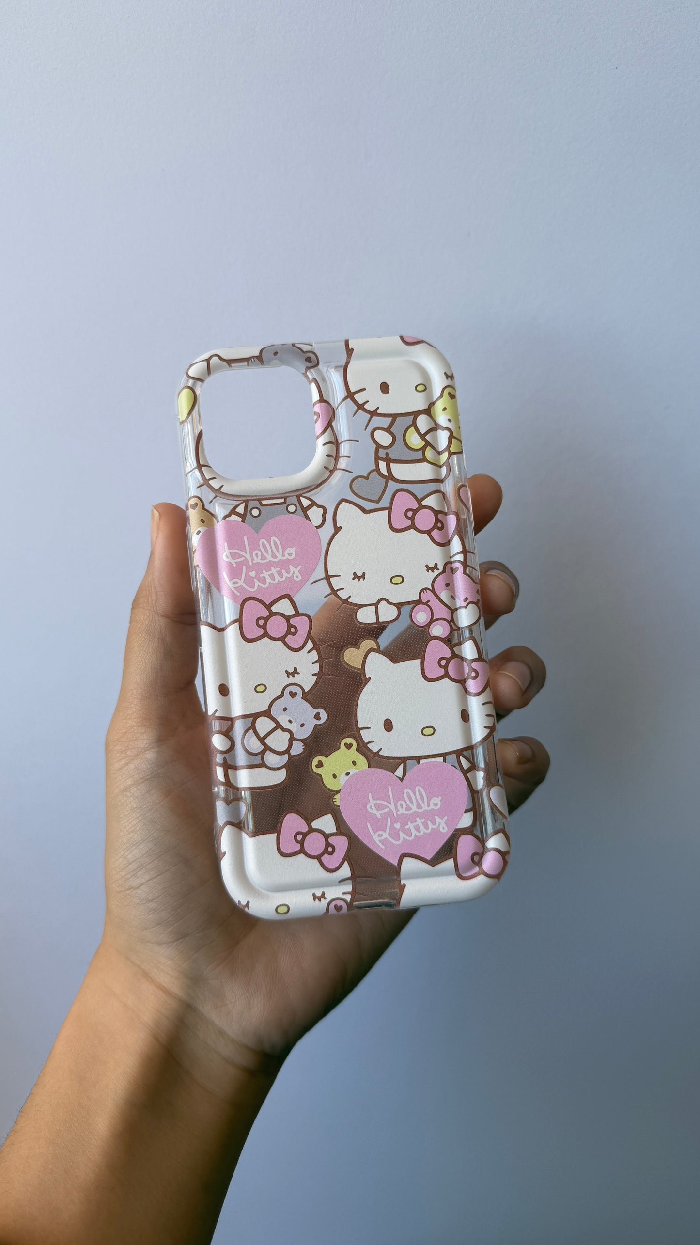 Carcasa iPhone 15 - Hello Kitty