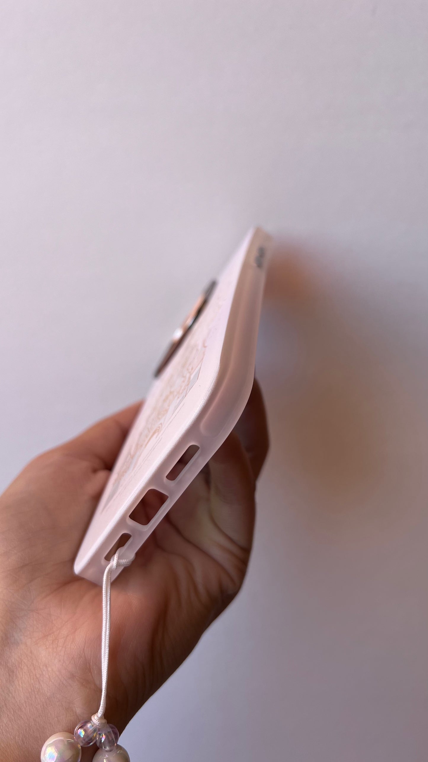 Carcasa iPhone 13 Pro - Castillo Blanca