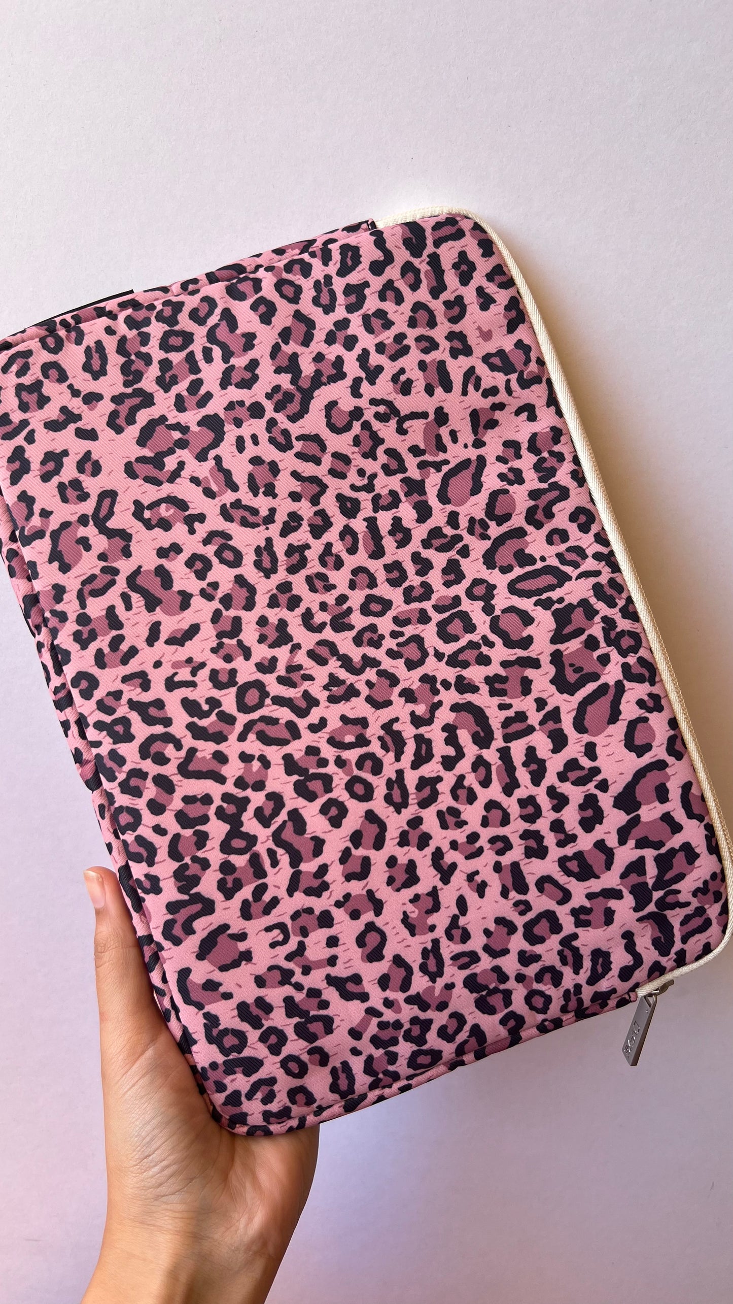 Estuche MacBook y iPad- Print Rosada